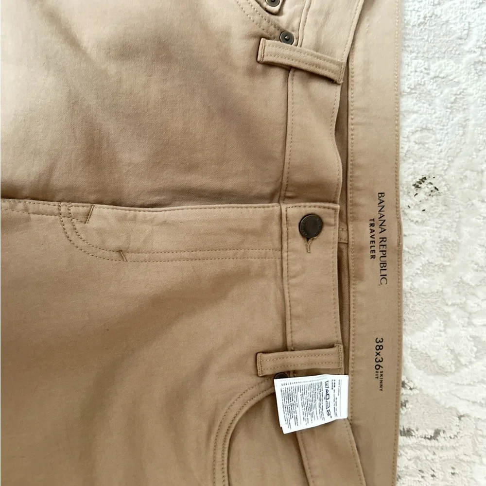 38x36 -2 pair.-Banana Republic Traveler.Roundtree&Yorke - Picture 2 of 10